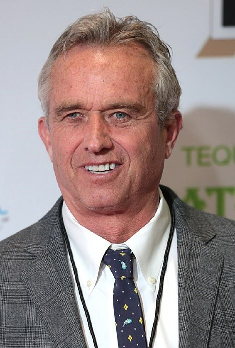 Robert Kennedy Jr. has the Establishment Worried